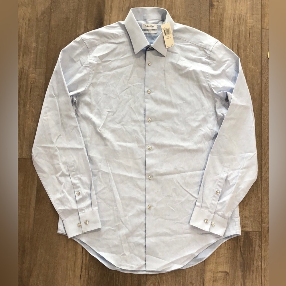NWT! - CALVIN KLEIN Men’s Slim Fit Button Down Shirt